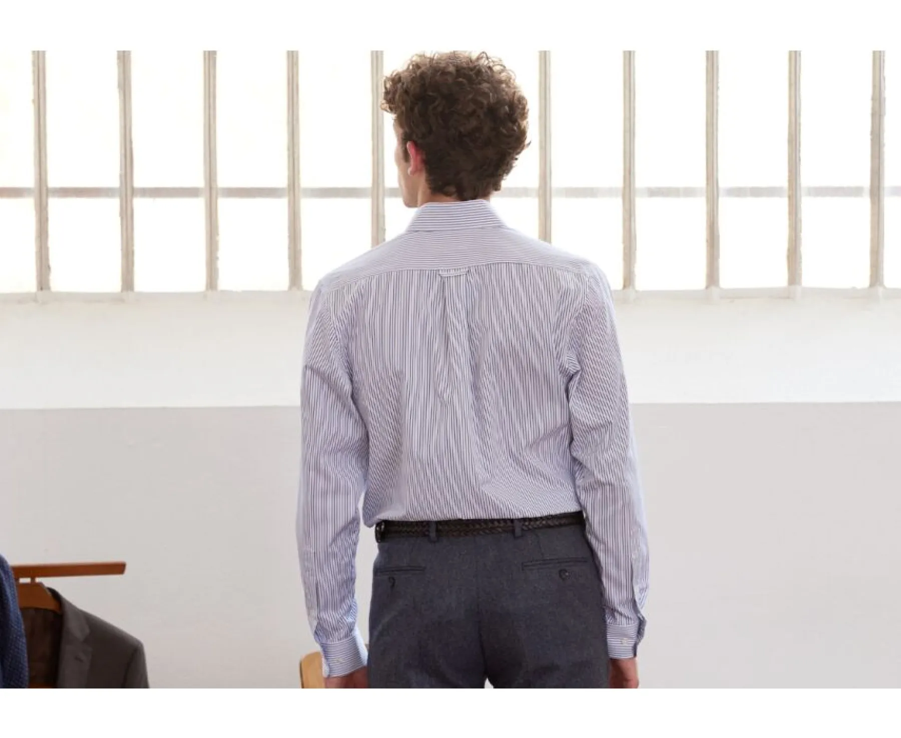 Shirts Bexley | White Shirt With Ocean Blue Stripes And Chest Pocket - Broderick | White And Ocean Blue